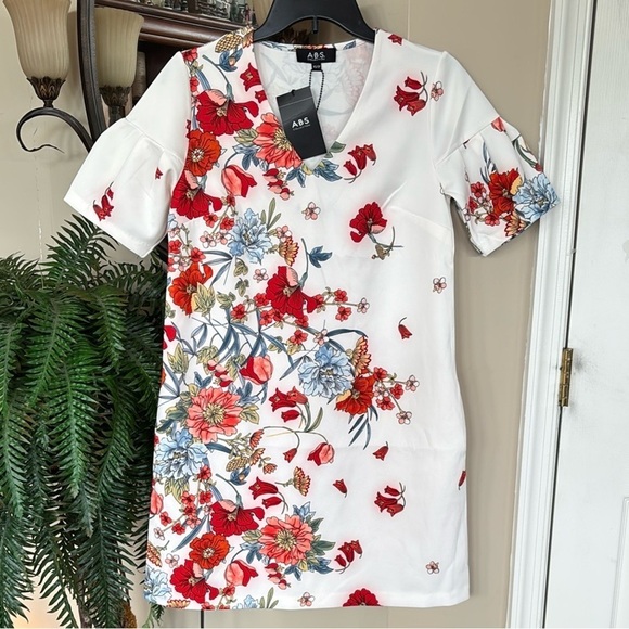 Brand New ABS Collection White Shift Dress Short Sleeved V-Neck Oriental Floral - Picture 15 of 15